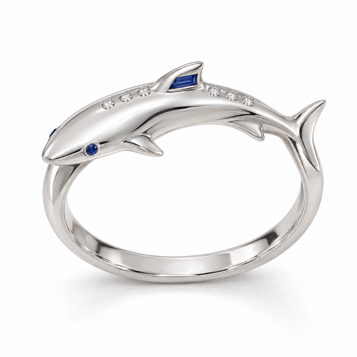 Carène Shark Ring — hero — [metal:white-gold]