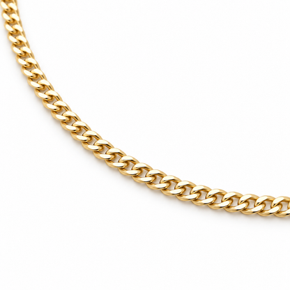 Classic Curb Chain Necklace — link detail, yellow gold illustration