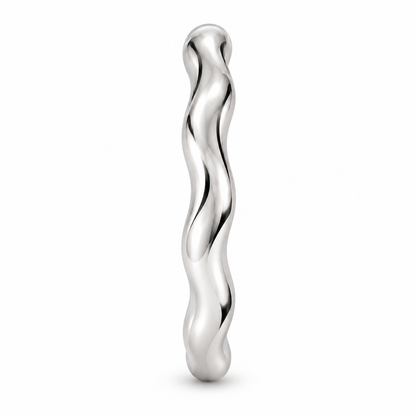 [metal:white-gold] Juliette Sculpted Band — side-profile — Gently undulating band, edge profile studio view [catalog-v4]