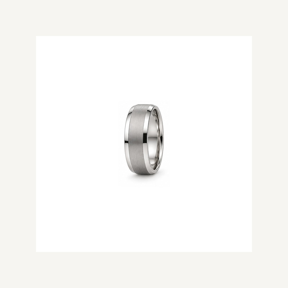 [metal:white-gold] Leander Two-Tone Band — white gold detail — illustrative catalogue render